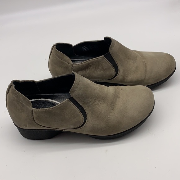 Dansko Grey Suede slip on shoes size 6.5 (Euro 37) - Picture 6 of 11